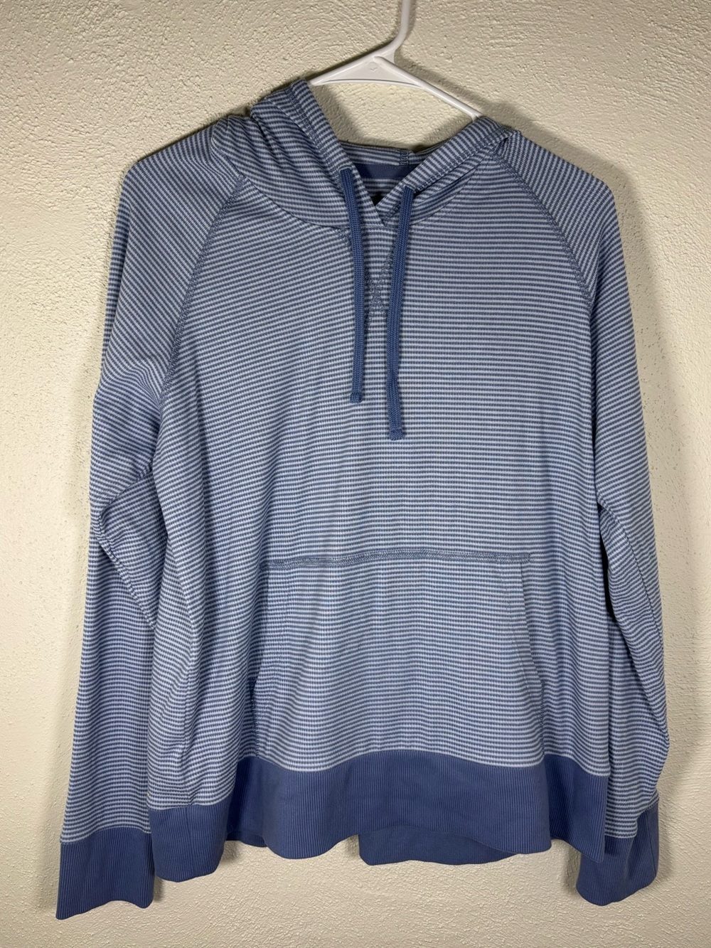 Kuhl Pullover Hoodie - Picture 2 of 5